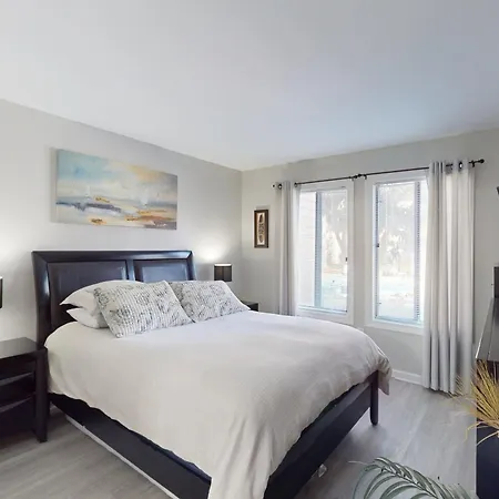 Spa On Port Royal Sound 2112 Apartment